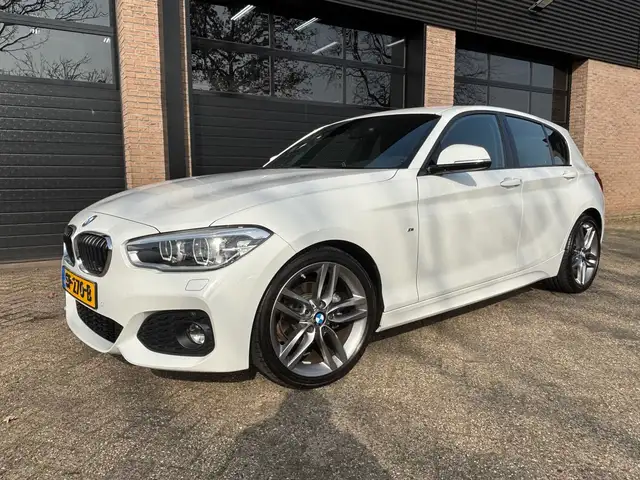 BMW 118 1-serie 118i Edition M Sport Shadow Executive