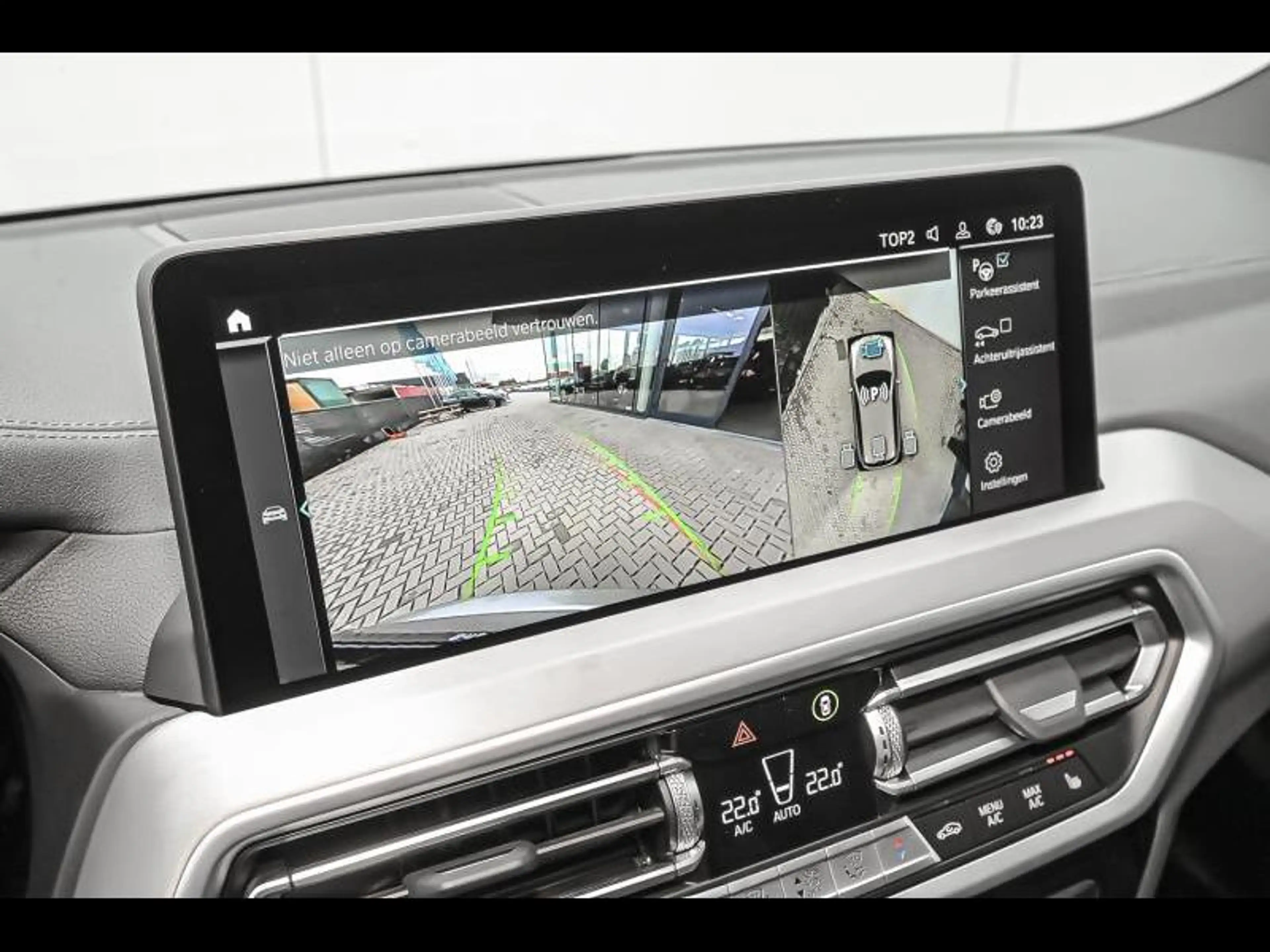 BMW iX3 — photo 14