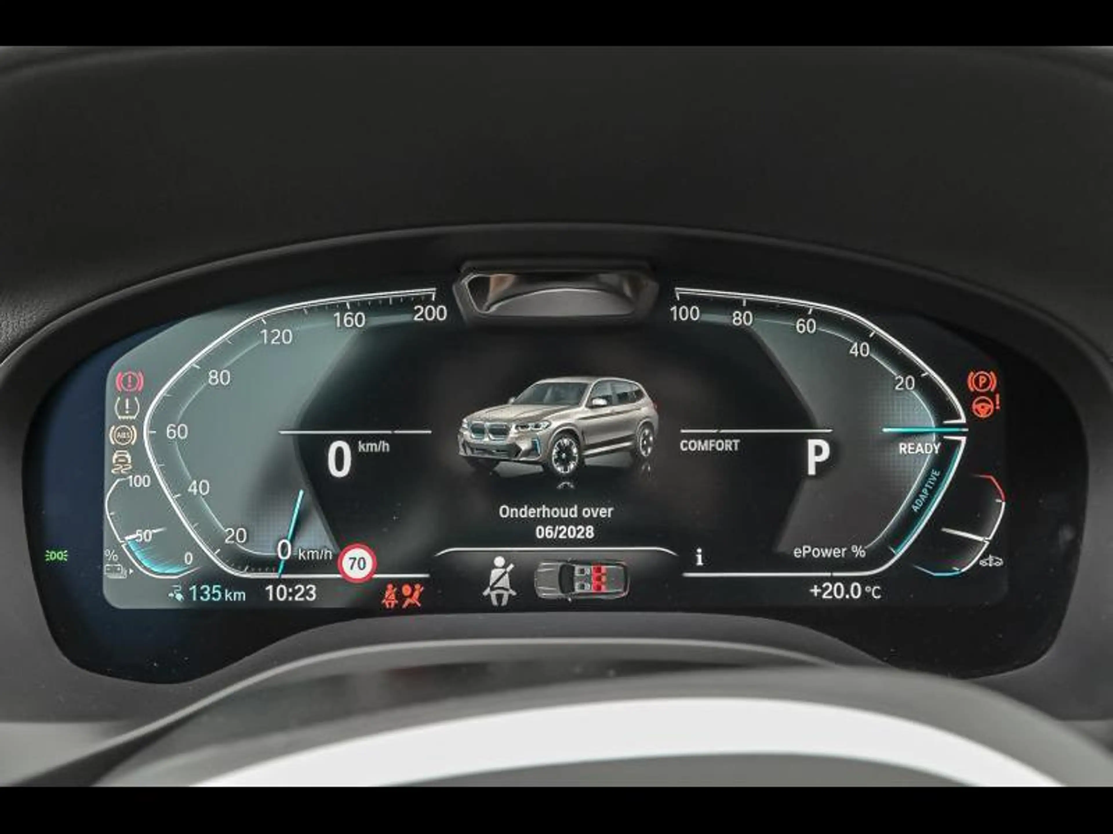 BMW iX3 — photo 9