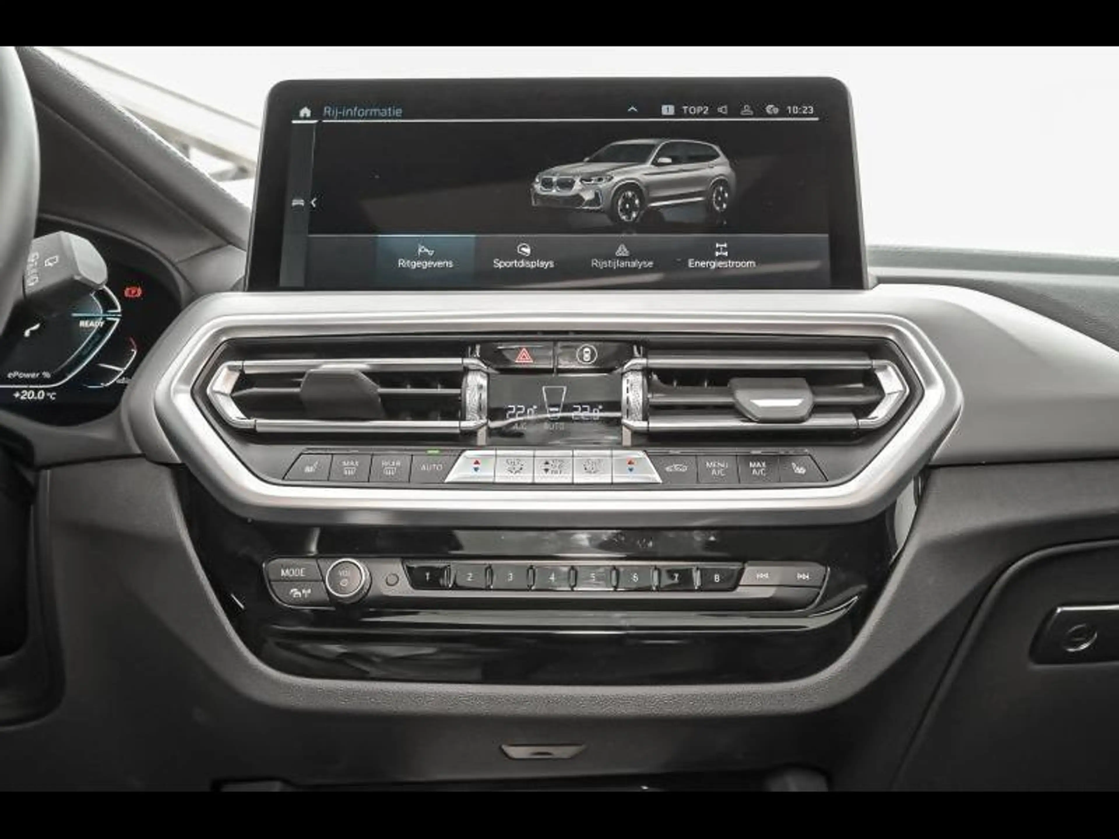 BMW iX3 — photo 11