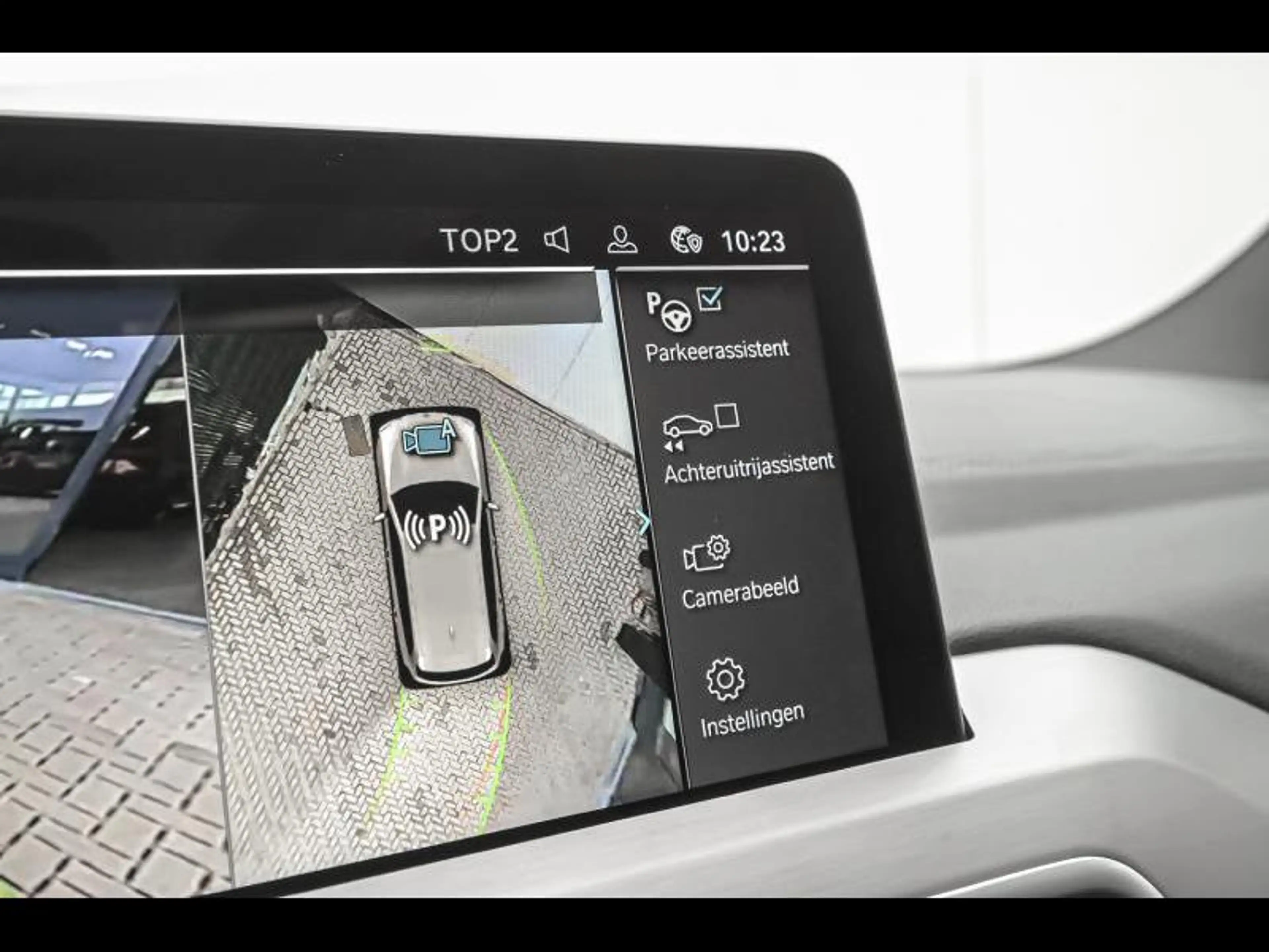 BMW iX3 — photo 15