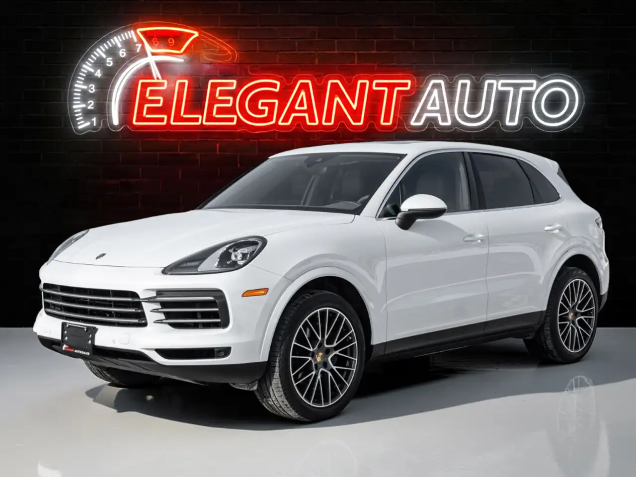 Porsche Cayenne снимка Porsche Cayenne