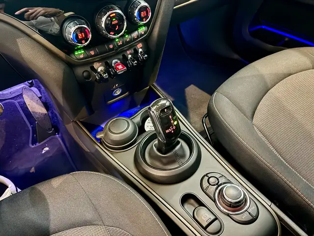 MINI Countryman view 10