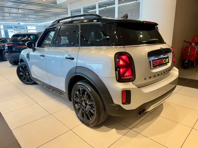 MINI Countryman view 5