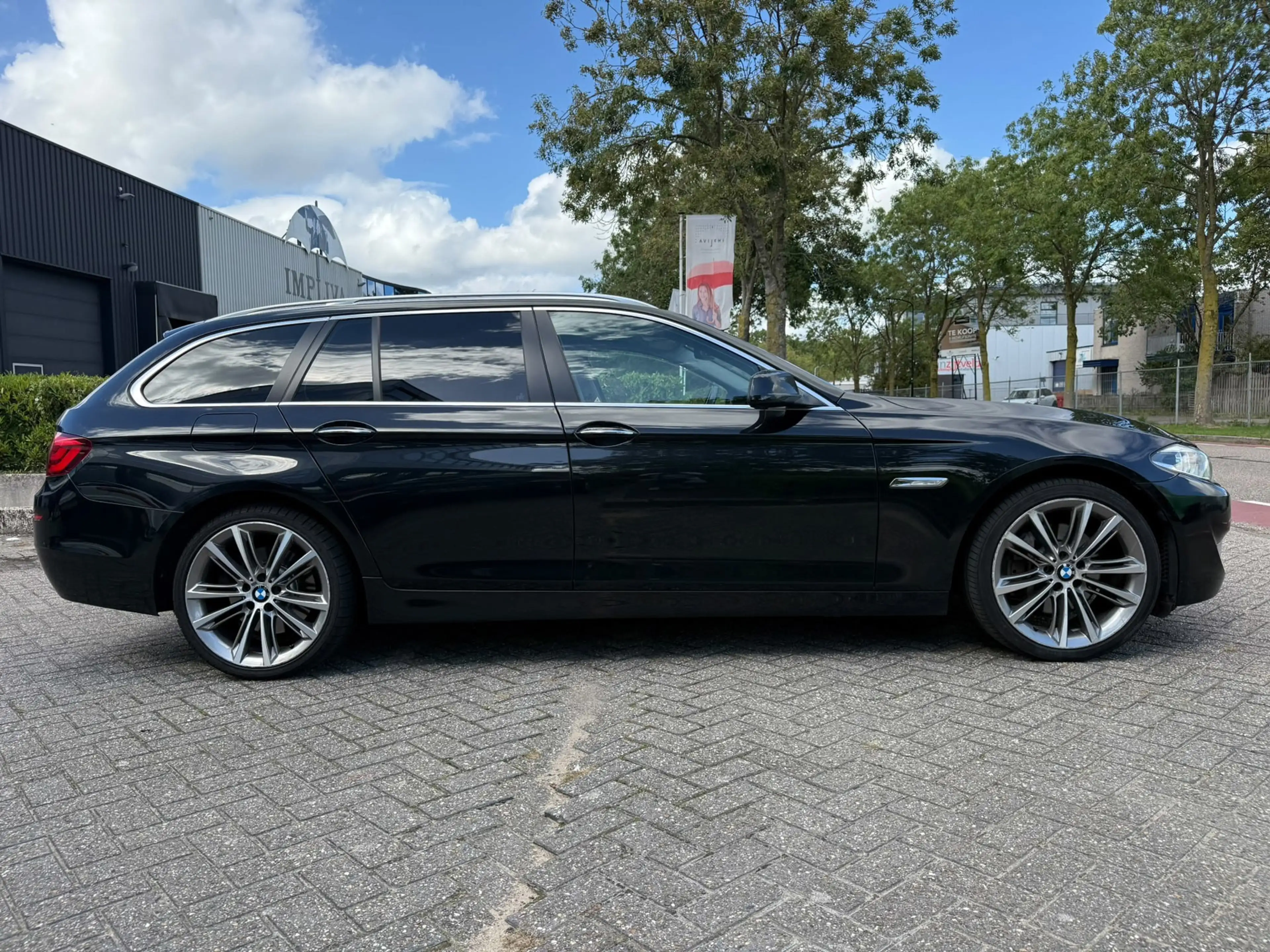 BMW 530 5-serie Touring 530d High Executive — photo 7