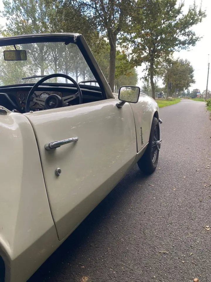 Triumph Spitfire MkIII, foto 4