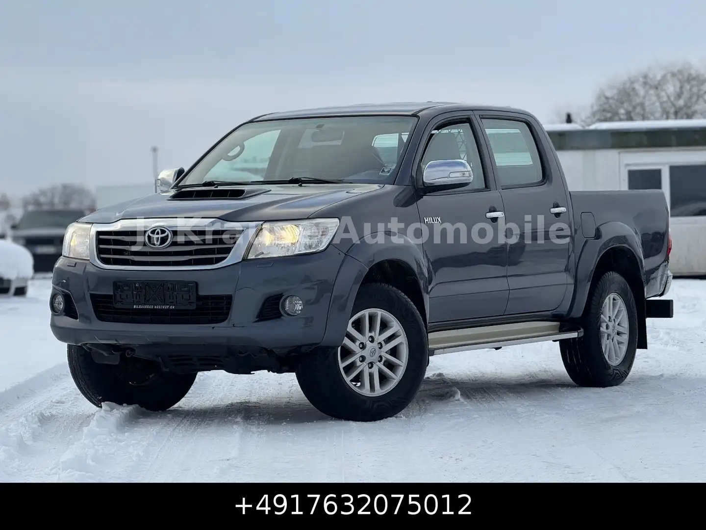 Toyota Hilux Double Cab 3.0D-4D Aut. 4x4 Navi Facelift Gris - 1
