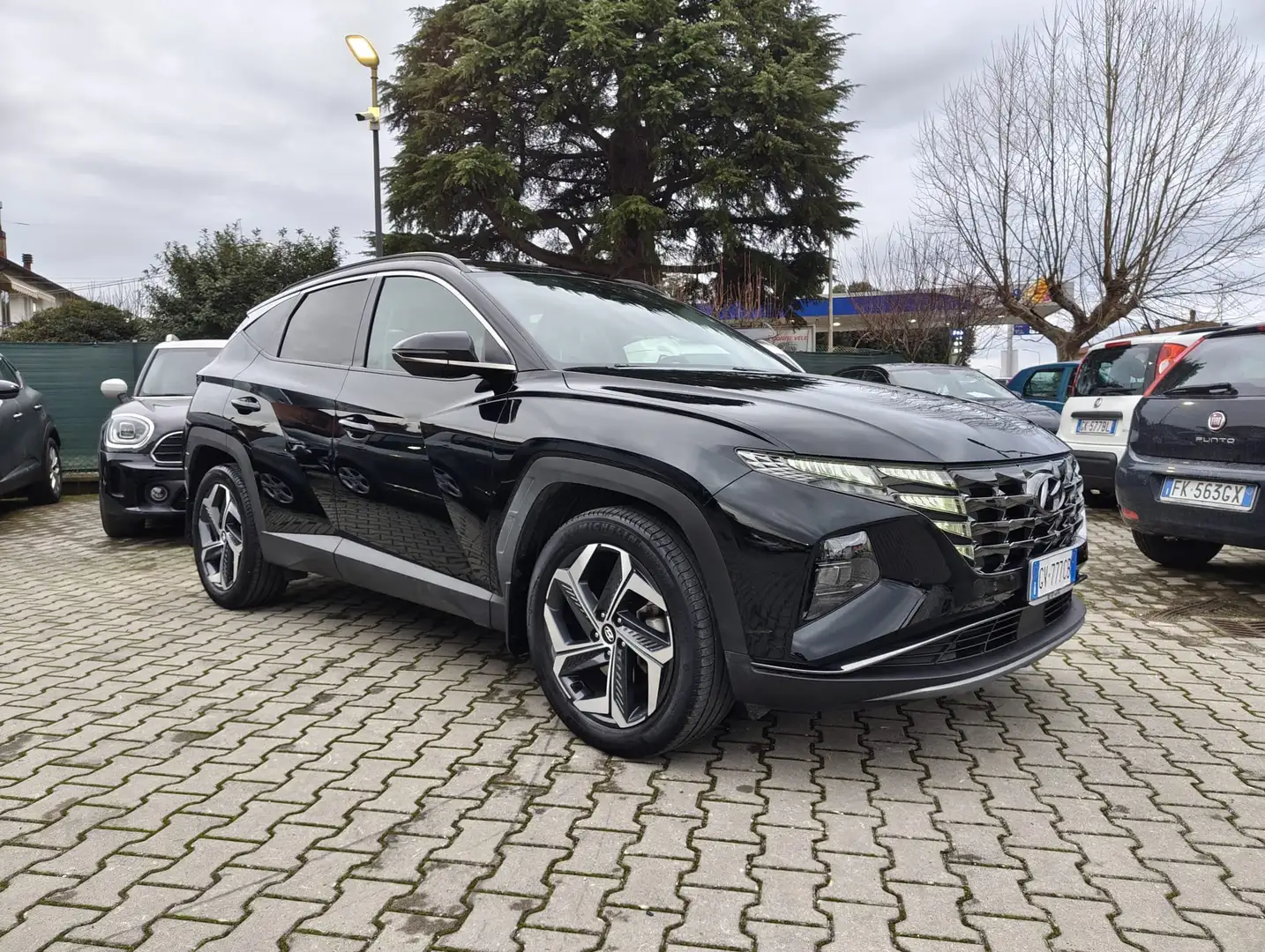 Hyundai TUCSON Tucson III 1.6 hev Exellence 2wd auto NO VINCOLI Nero - 1