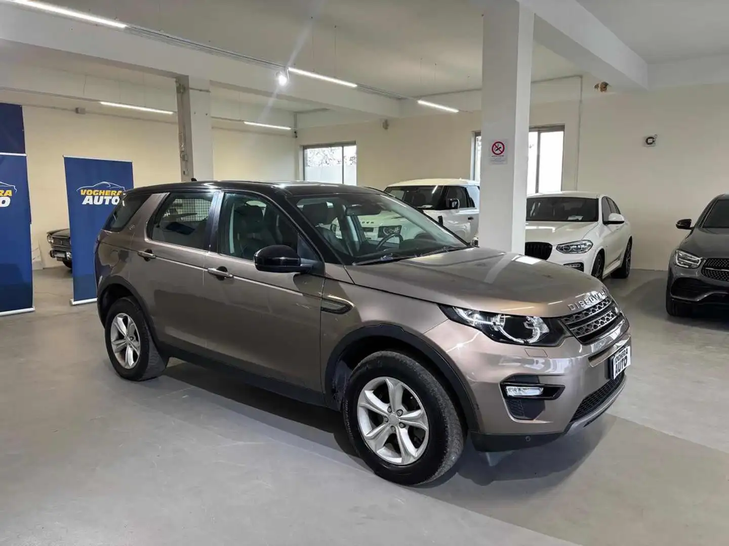 Land Rover Discovery Sport 2.0 TD4 150 CV Auto Business Ed.Premium N1 Marrón - 2