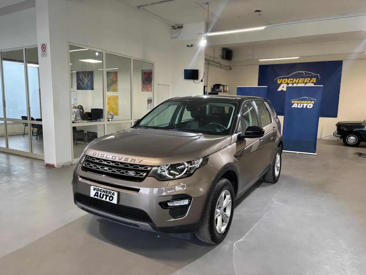 Land Rover Discovery Sport 2.0 TD4 150 CV Auto Business Ed.Premium N1 Marrón - 1