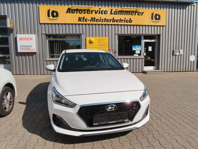 Imagine Hyundai i30 cw Trend 1.0 T-GDi Prins-LPG