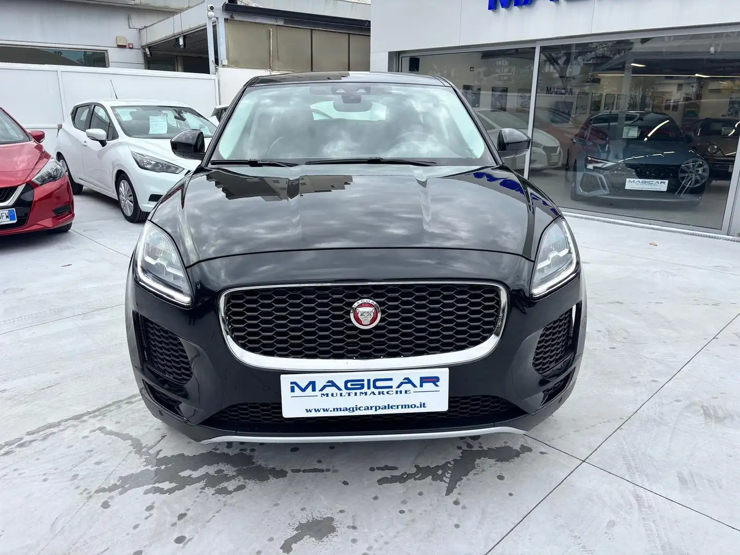 Jaguar E-Pace E-Pace 2.0d i4 R-Dynamic S awd 150cv auto my19 Nero - 2