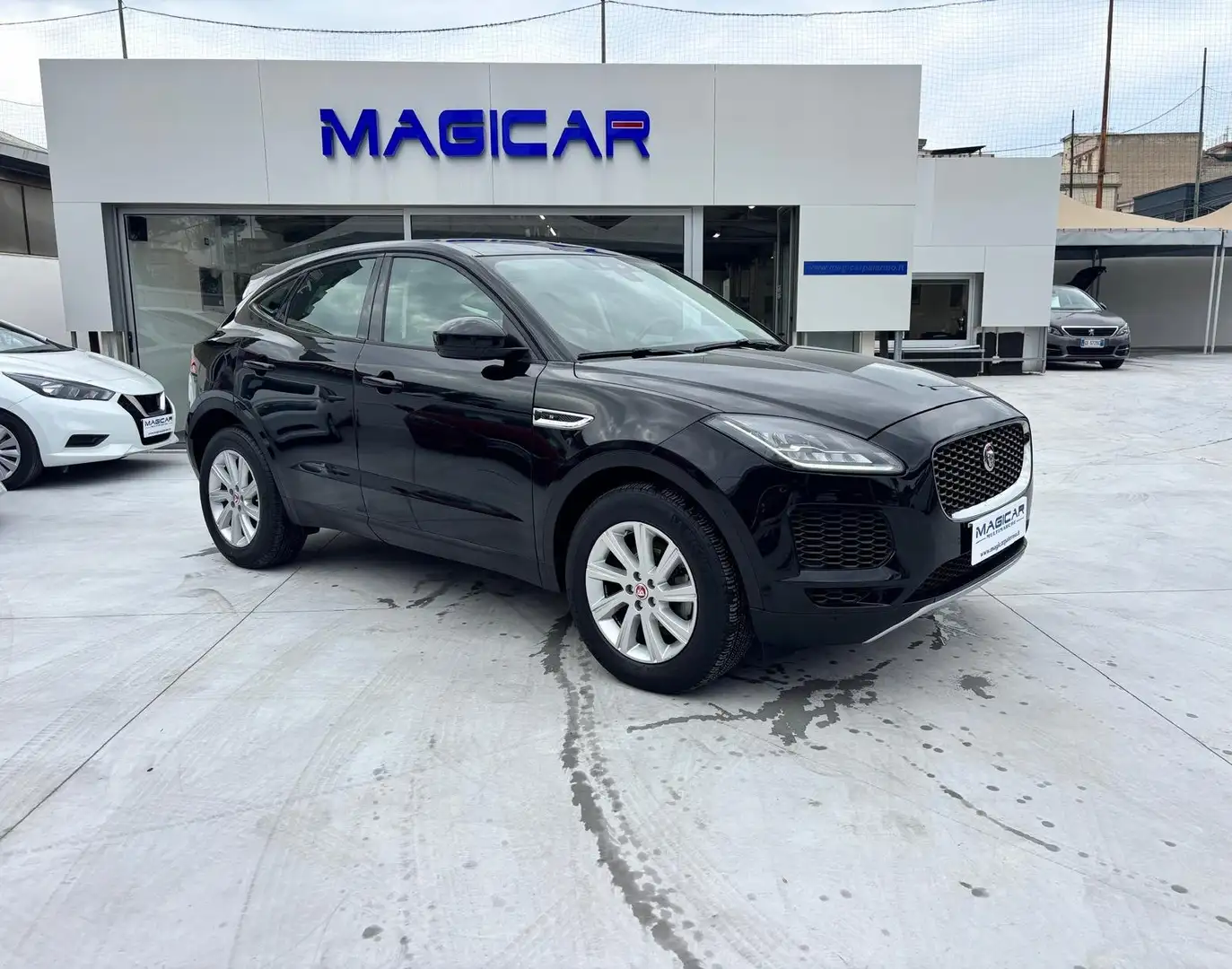 Jaguar E-Pace E-Pace 2.0d i4 R-Dynamic S awd 150cv auto my19 Nero - 1