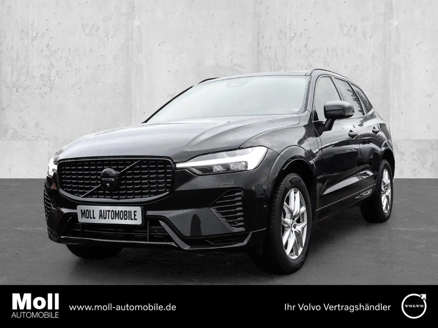Volvo XC60 Plus Black Edition Recharge Plug-In Hybrid AWD T8 Schwarz - 1