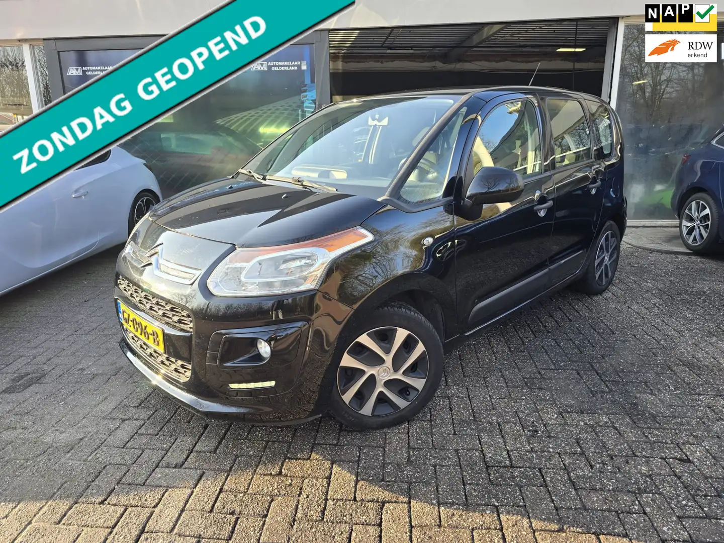Citroen C3 Picasso 1.2 PureTech Tendance | 2E EIGENAAR | 12MND GARANT Negro - 1