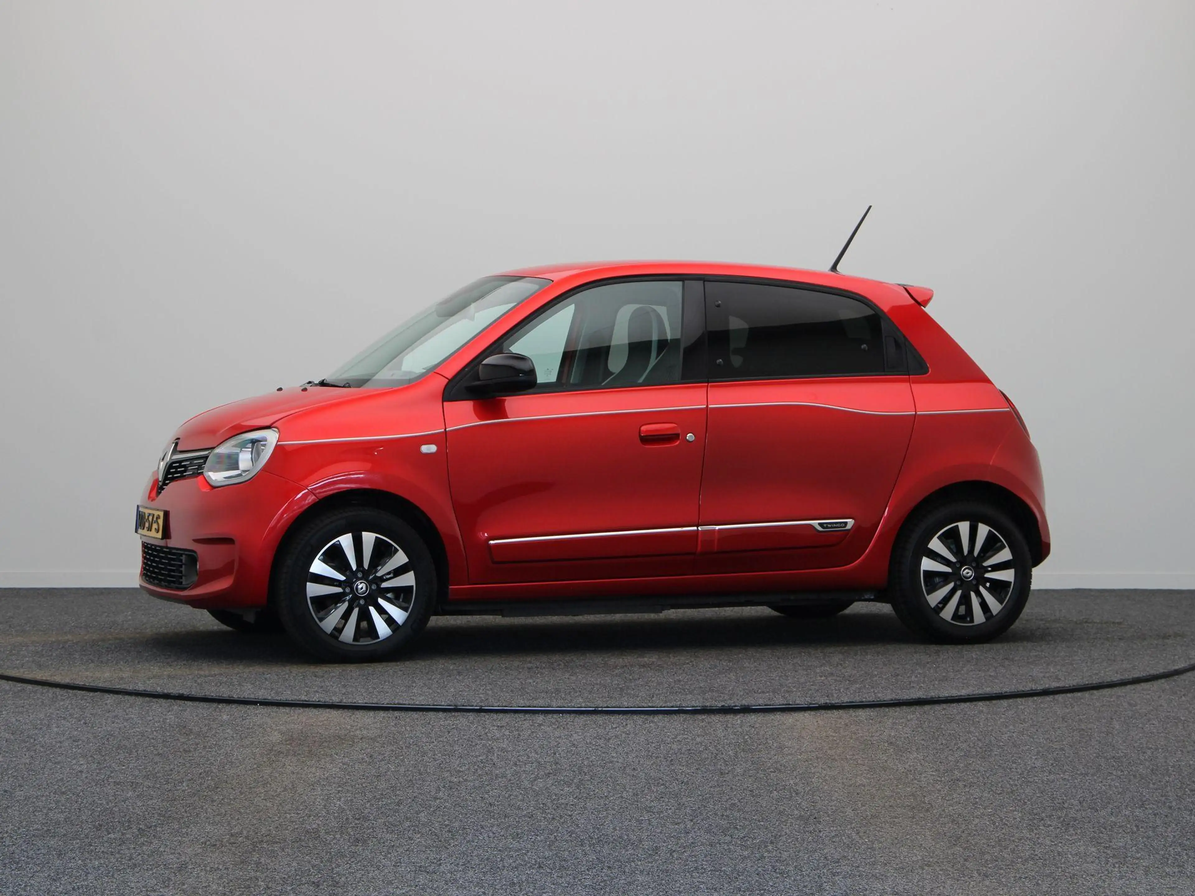 Renault Twingo Z.E. R80 Techno | 91% accu score | Achteruitrijcam — photo 13