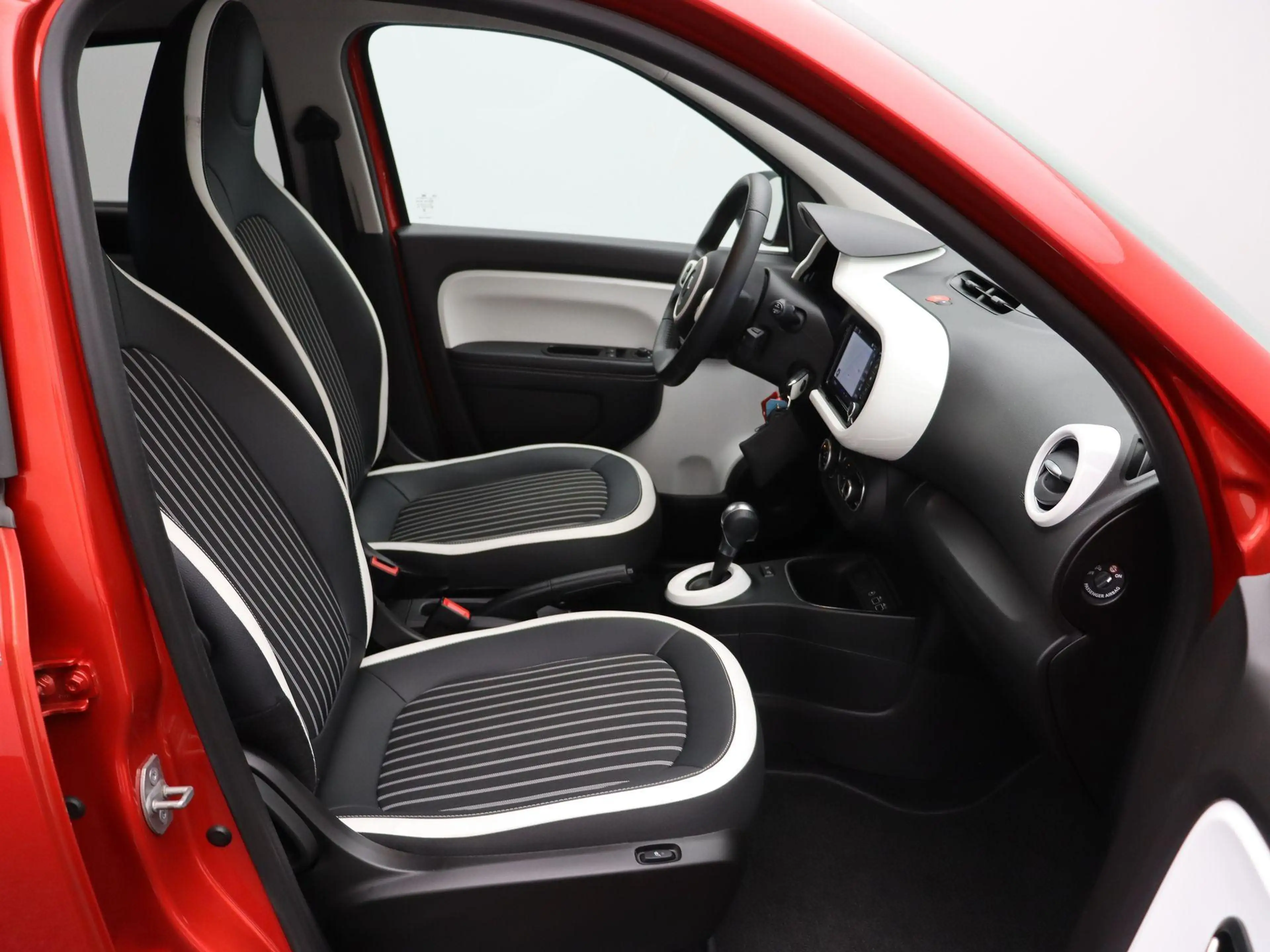 Renault Twingo Z.E. R80 Techno | 91% accu score | Achteruitrijcam — photo 15