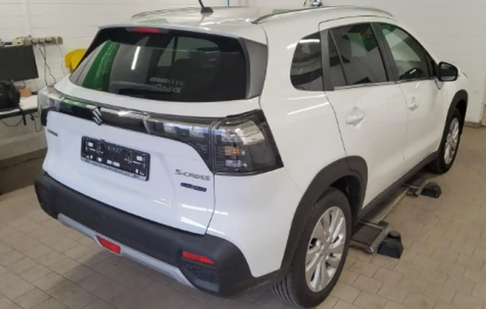 Suzuki SX4 S-Cross Comfort Weiß - 2