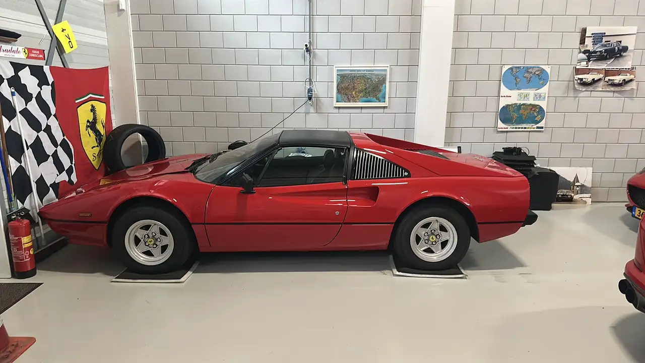 Ferrari 308 GTS, foto 2