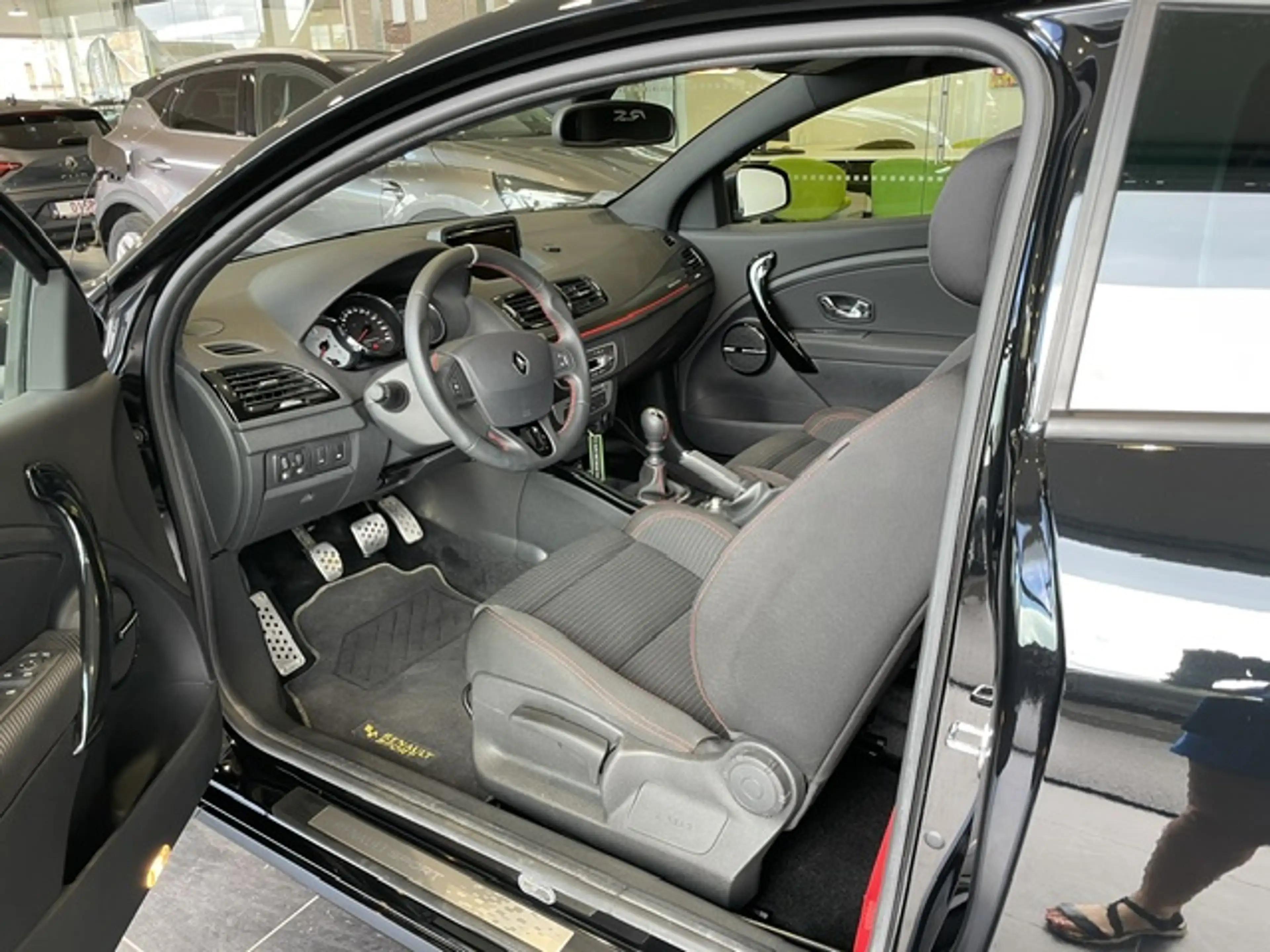 Renault Megane Mégane Coupé 2.0 T RS S /// UNIQUE /// 2725 KM /// + KIT HIVER  JANTES ALU ET PNEUS COMPRIS — photo 11