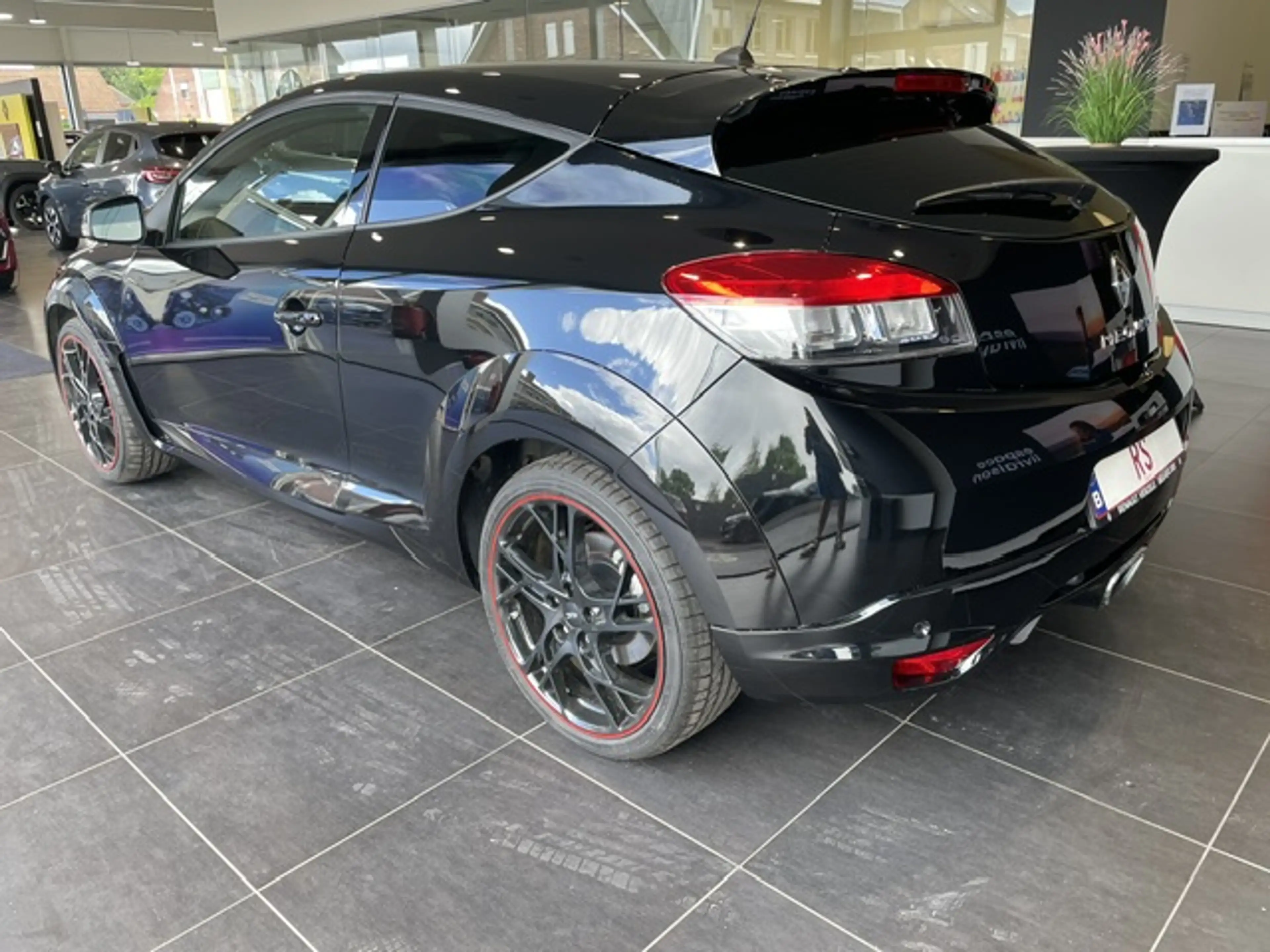 Renault Megane Mégane Coupé 2.0 T RS S /// UNIQUE /// 2725 KM /// + KIT HIVER  JANTES ALU ET PNEUS COMPRIS — photo 3
