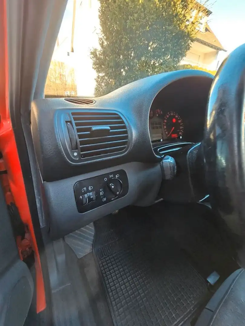 Audi A3 HU NEU, ALU, BREMSE+REIFEN NEU, LEDERLENKRAD Rot - 2