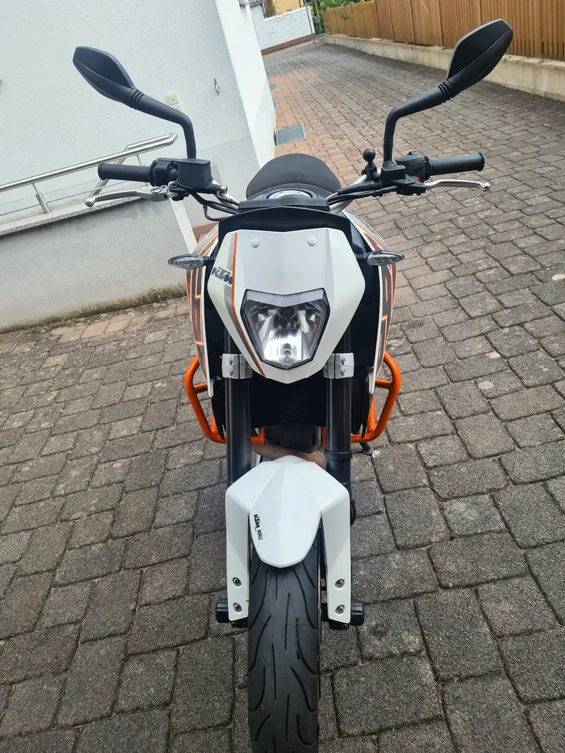 KTM 690 Duke Fehér - 1