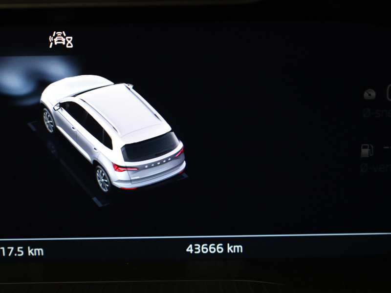 Skoda Karoq SPORTLINE 1.5 TSI 150 PK DSG AUTOMAAT — photo 8