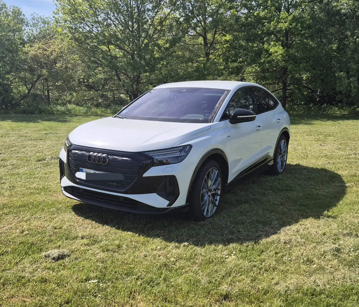 Audi Q4 e-tron 45 e-tron quattro Sportback 5Jahre Garantie Weiß - 1