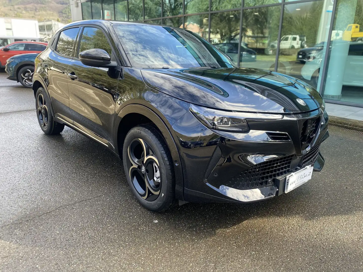 Alfa Romeo Junior 1.2 145 CV Hybrid eDCT6 Intensa NO VINCOLI FINANZIARI Schwarz - 1