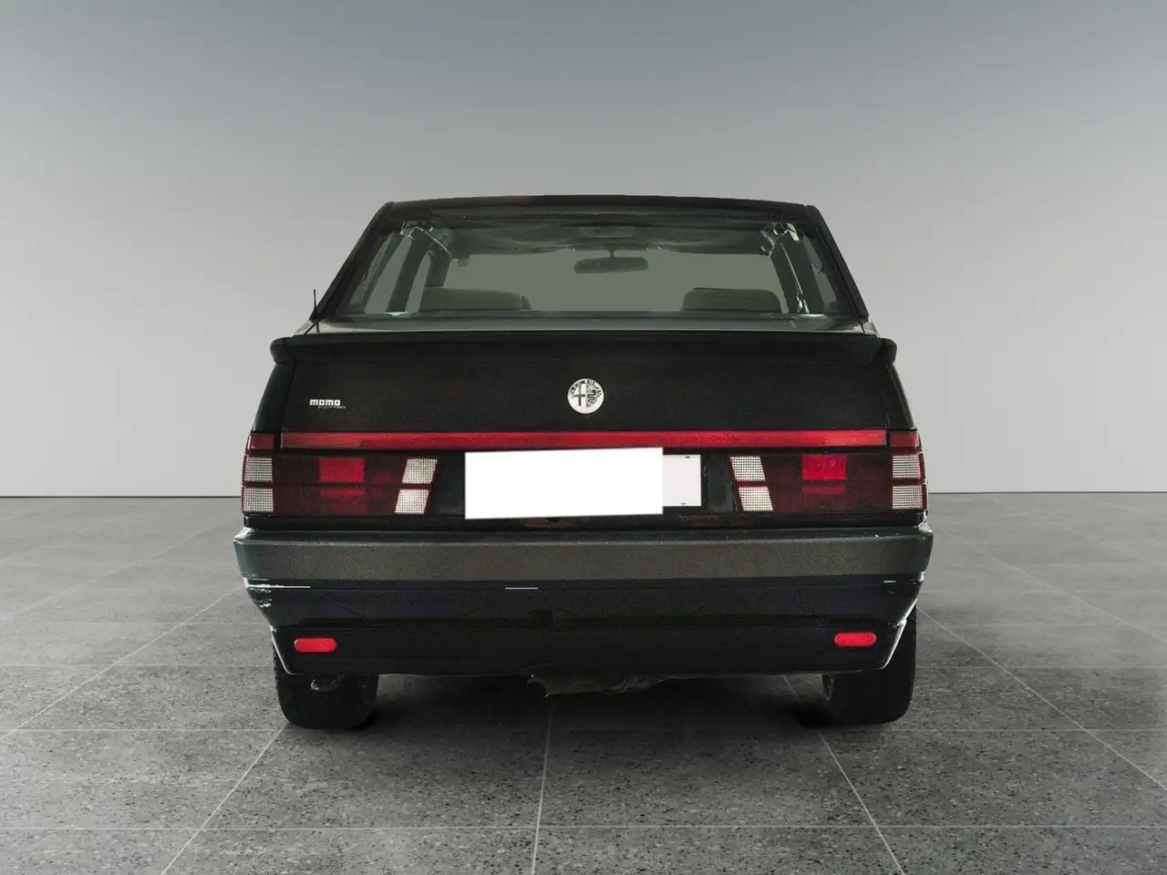 Alfa Romeo 75 2.0, foto 6