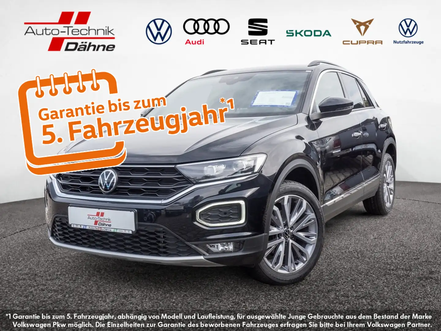 Volkswagen T-Roc 1.5 TSI Active PDC SHZ NAVI ACC LED Zwart - 1