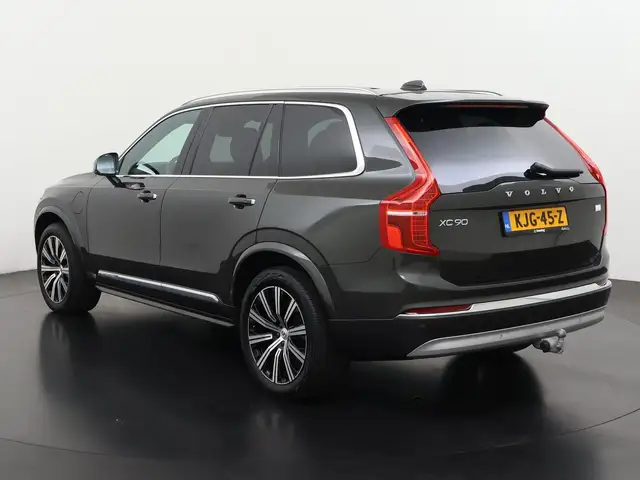 Volvo XC90 view 7