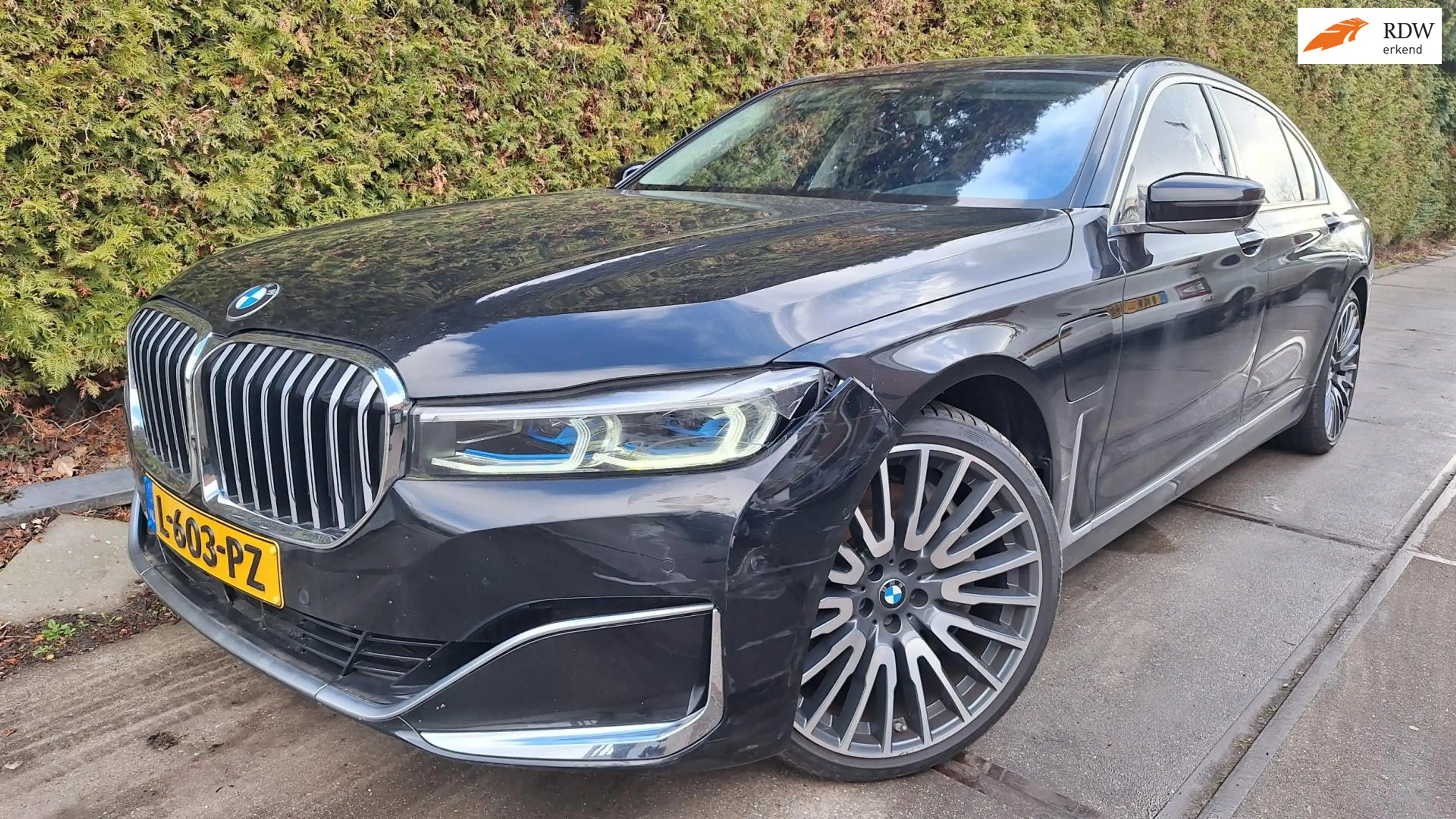 BMW 745 7-serie 745Le xDrive High Executive