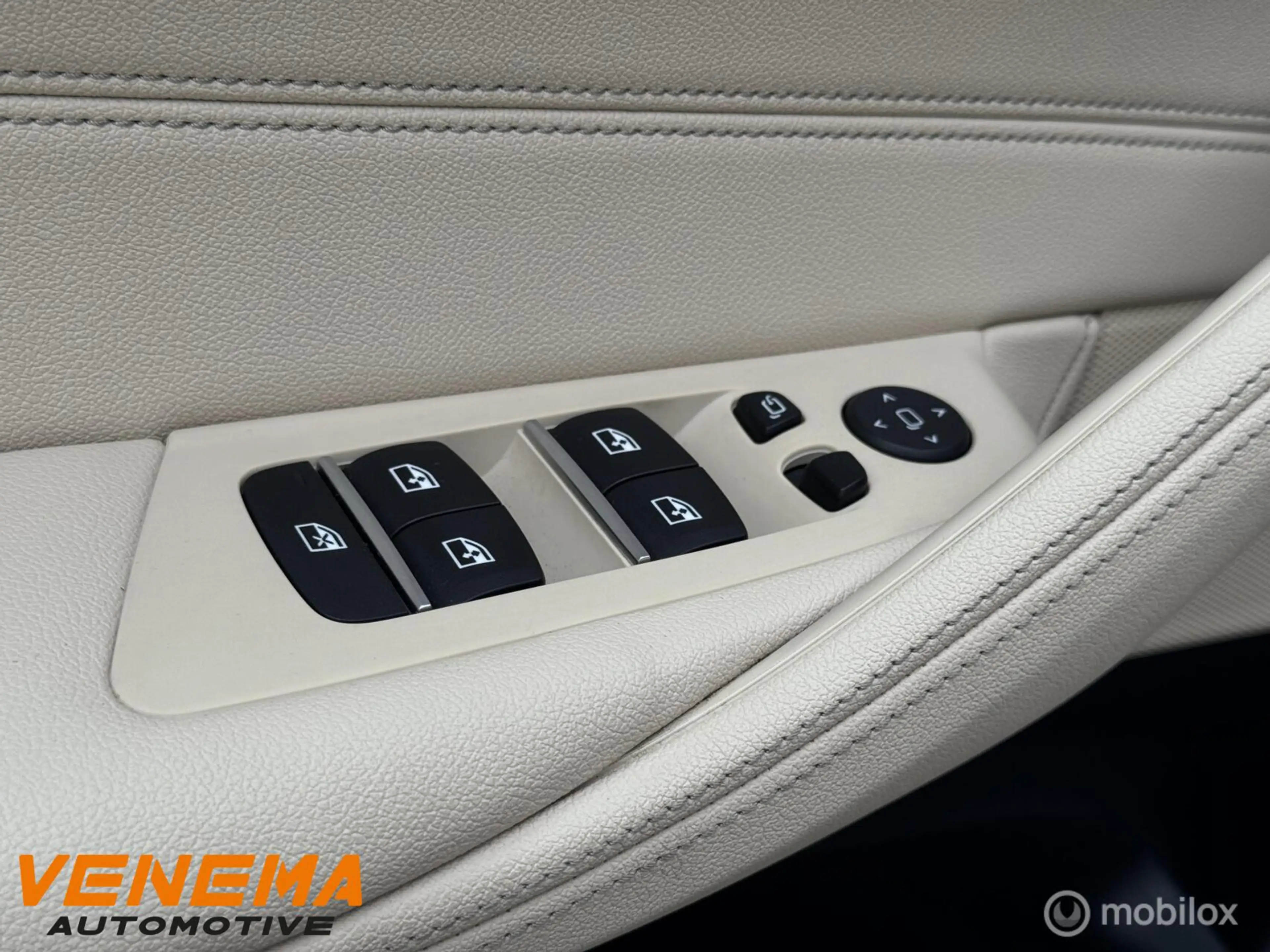 BMW 530 5-serie Touring 530e Business Edition Plus Sensate — photo 15