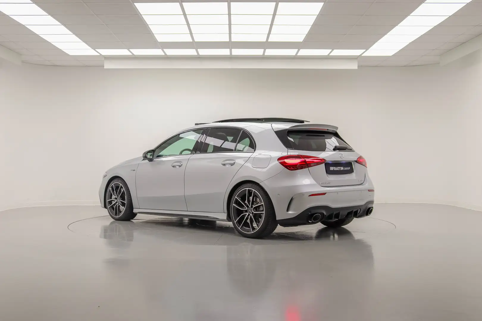 Mercedes-Benz A 35 AMG A 35 AMG 4Matic Premium Silber - 2