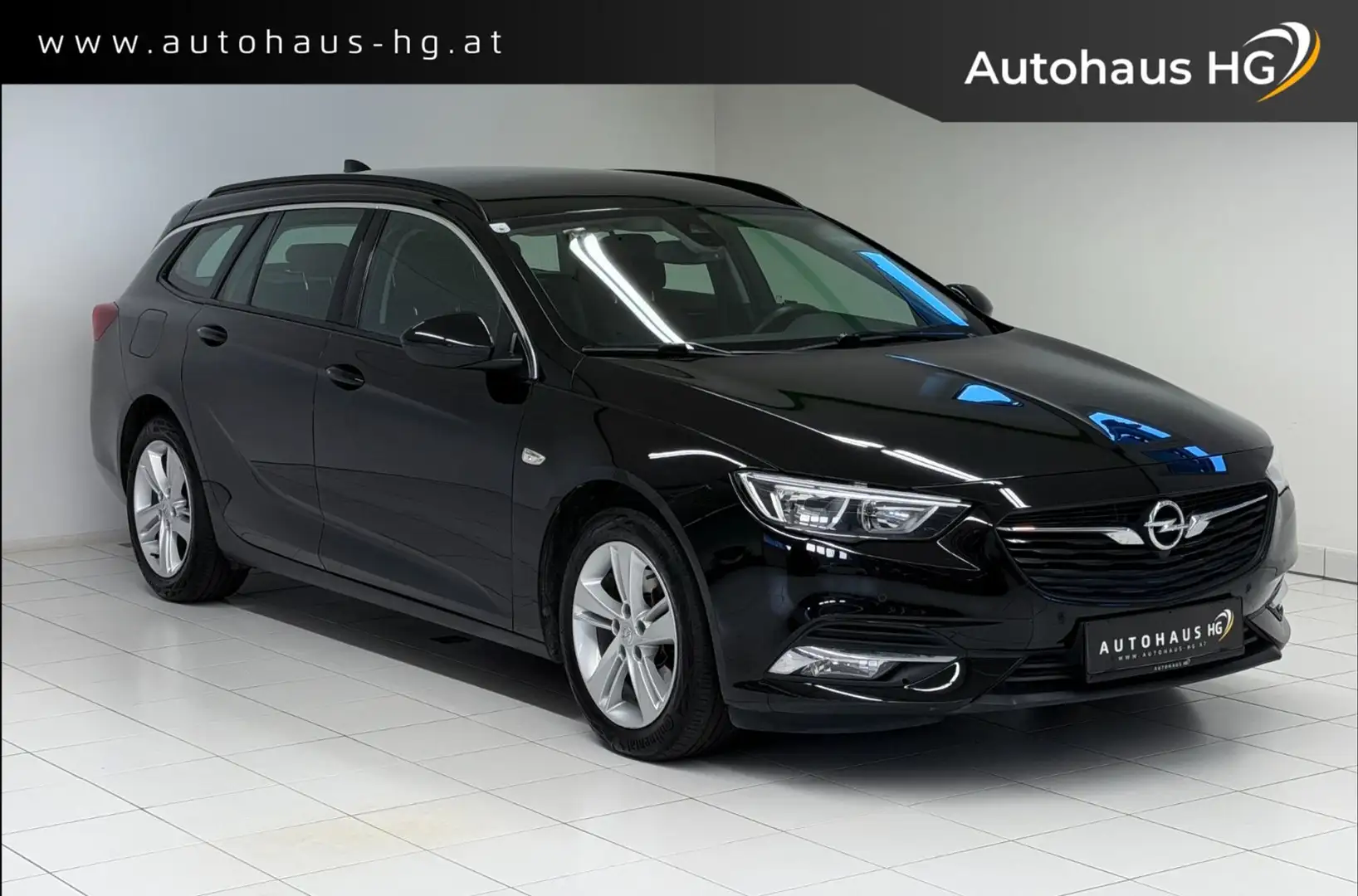 Opel Insignia Sports Tourer 1.6 CDTI Edition*AHK*NAVI*KEYLESS* Schwarz - 1