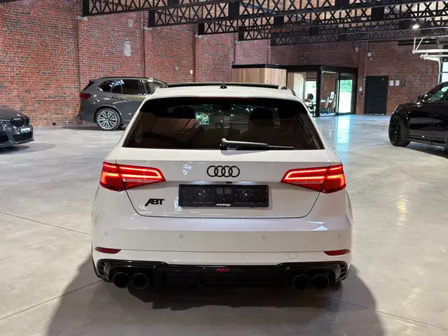 Audi RS3 view 6