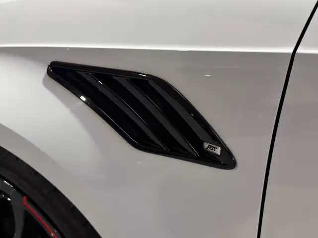 Audi RS3 view 10