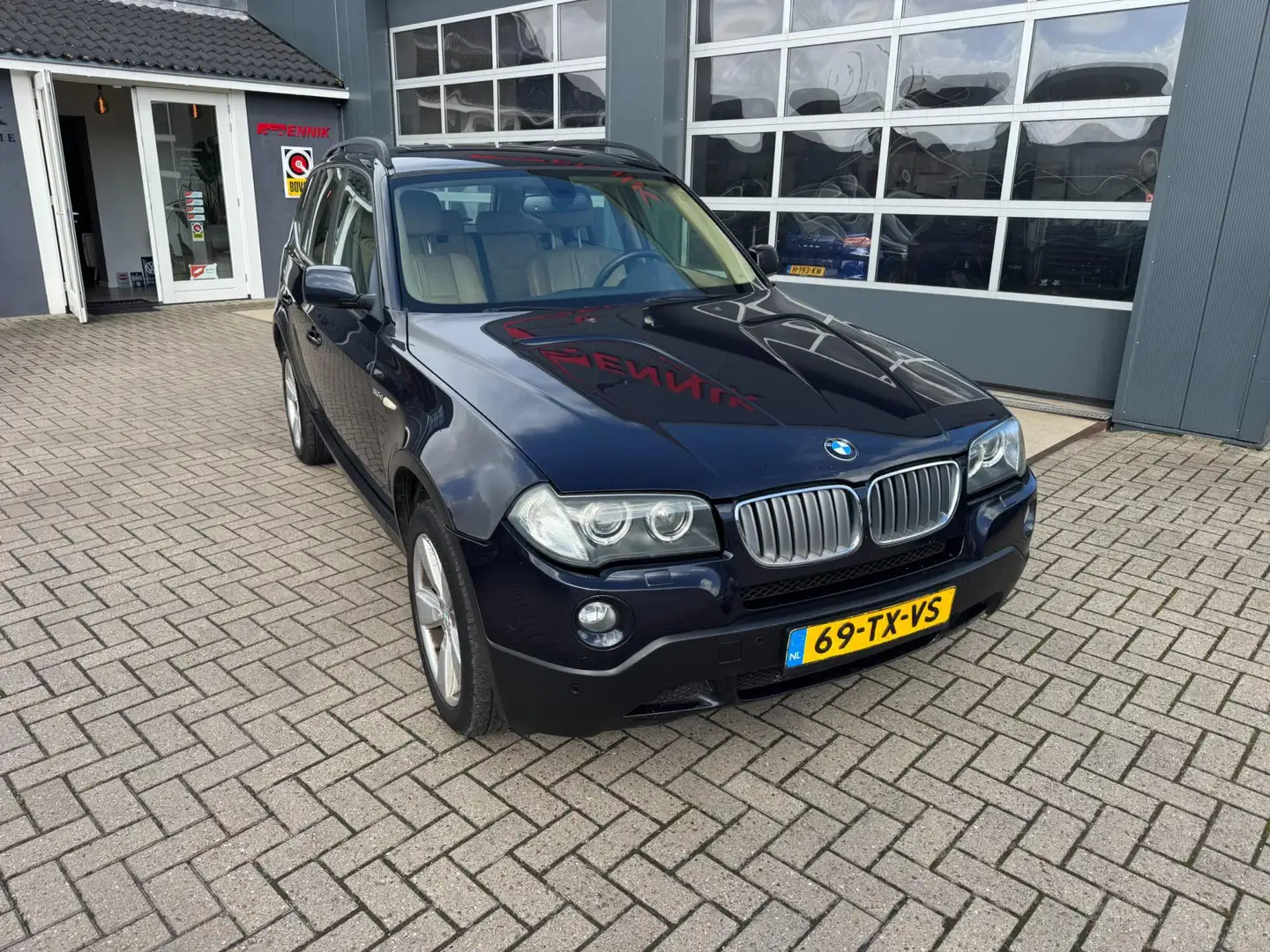 BMW X3 3.0d Executive / Clima / Navi / Trekhaak / Leder . Bleu - 2