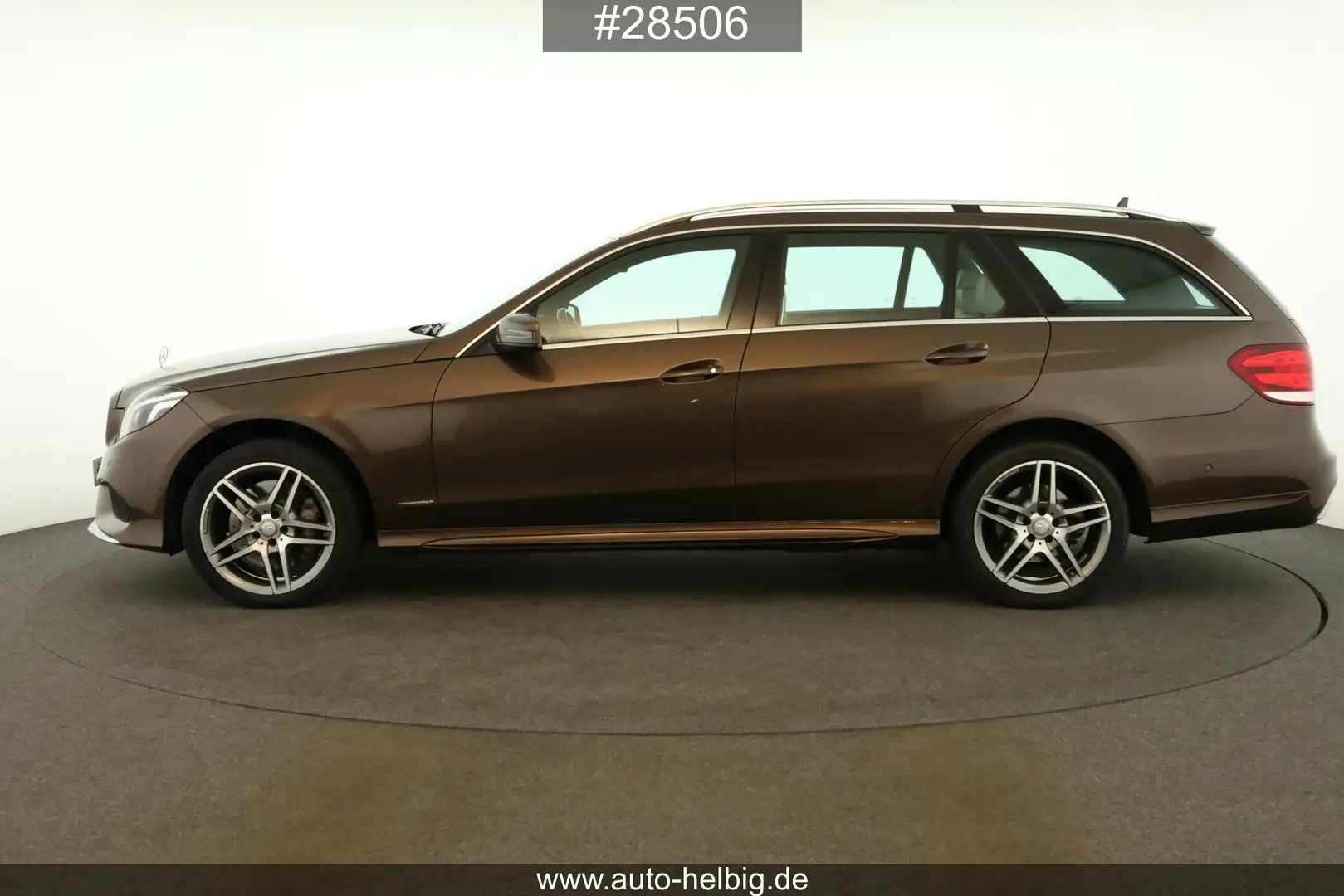 Mercedes-Benz E 400 E 400 T 4M Avantgarde #AMG-Line#AHK#CAM#Airmatic Brun - 2