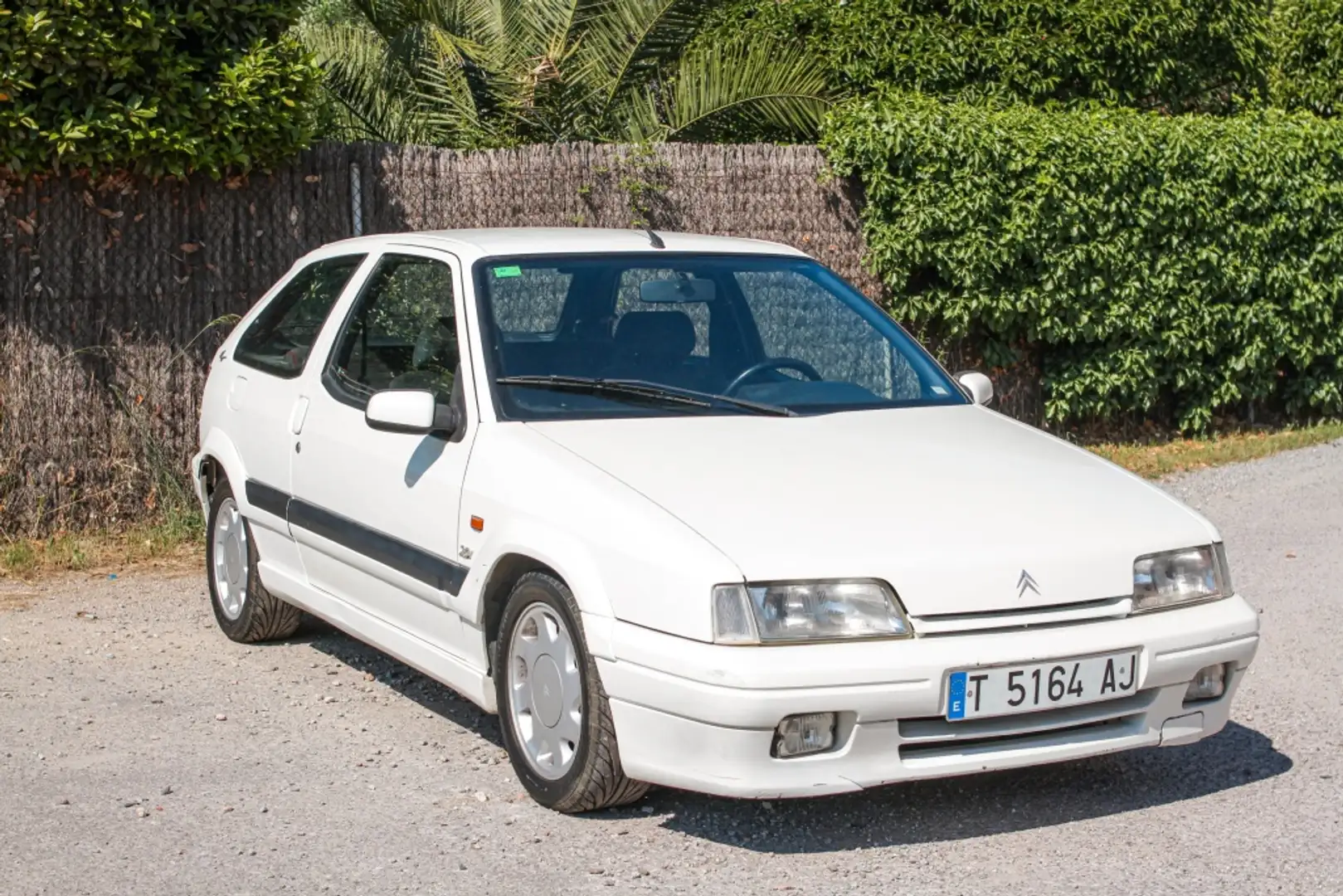 Citroen ZX 2.0i 16v /16v Code Weiß - 1