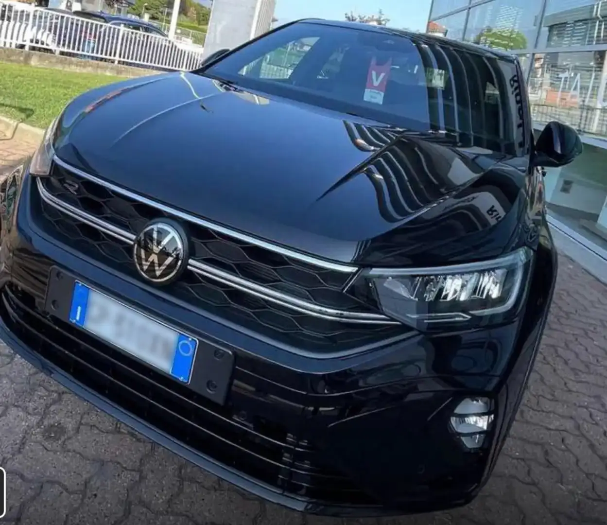 Volkswagen Taigo Taigo 1.5 tsi R-Line 150cv dsg Zwart - 1