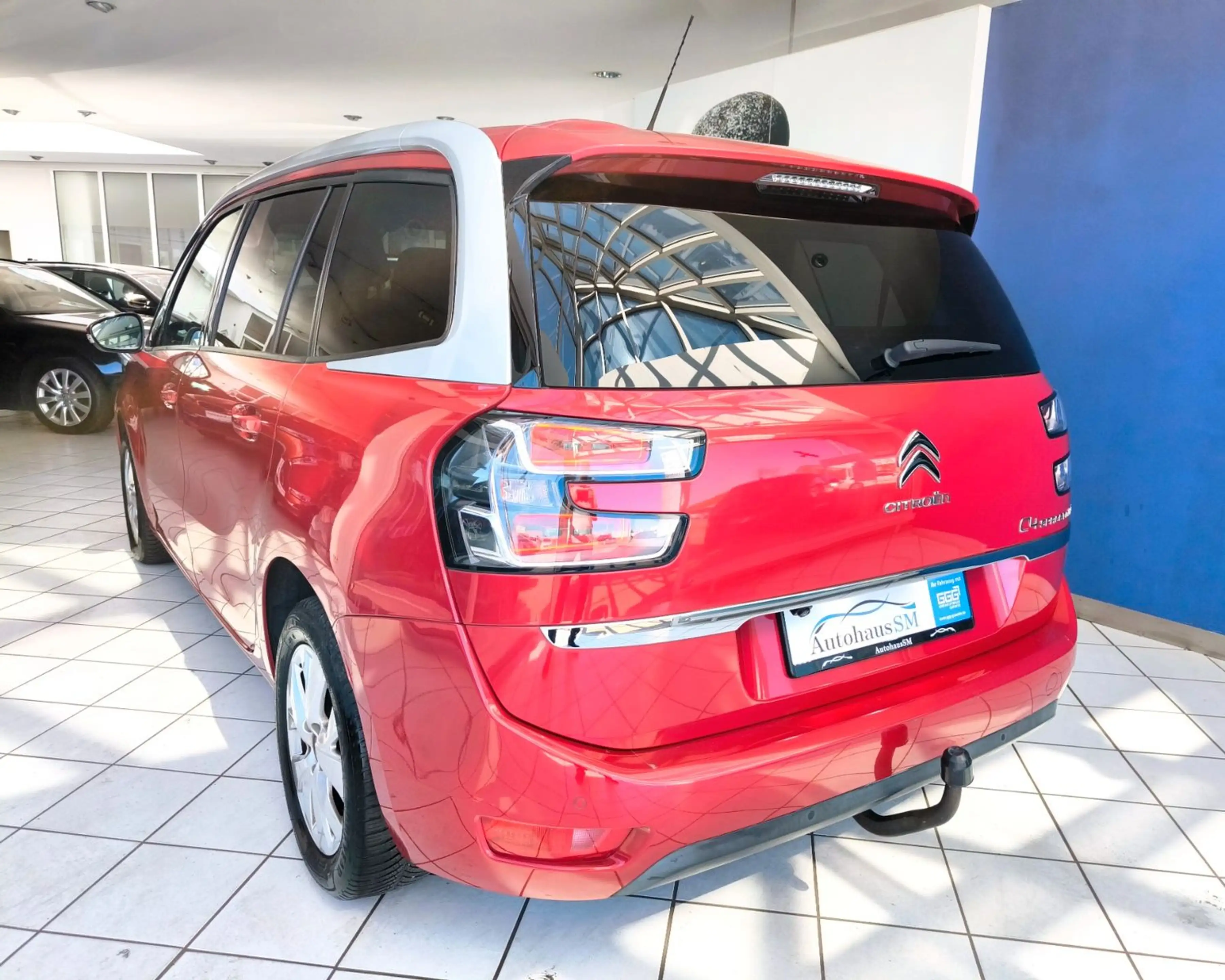 Citroen Grand C4 Picasso Grand C4*Selection*Panorama*Ahk*7 Sitzer* — photo 6