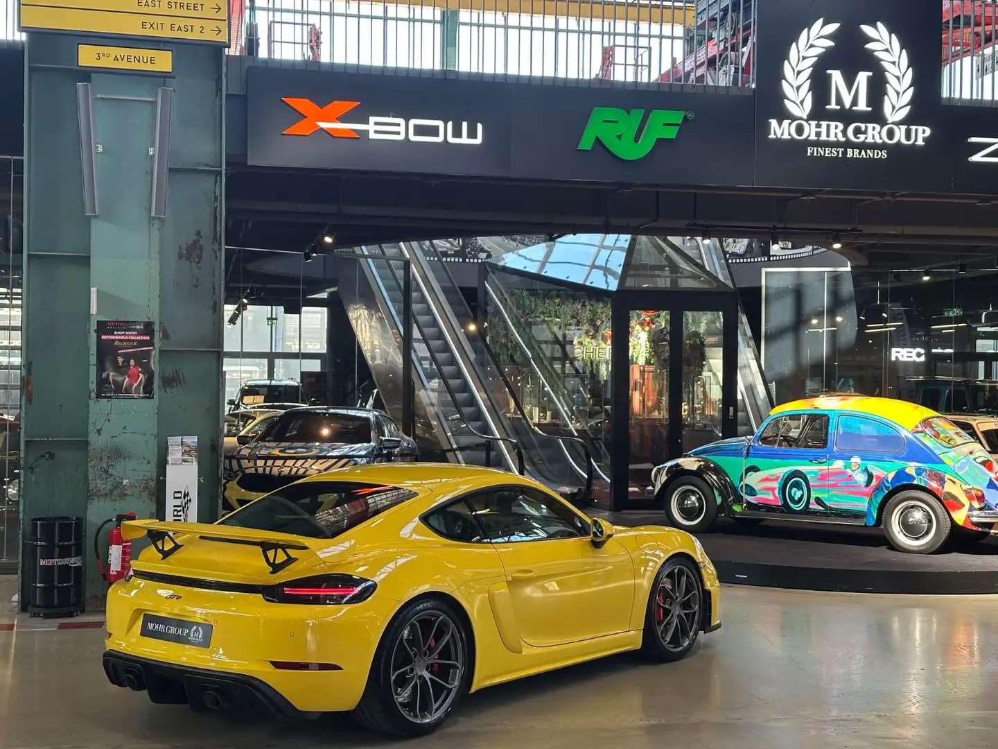 Porsche Cayman 718 Cayman GT4/PDLS+/1.HAND/SERVICE NEU Žlutá - 2