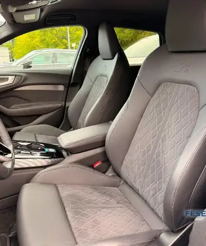 Audi A5 view 6