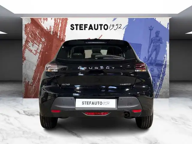 Peugeot 208 view 6