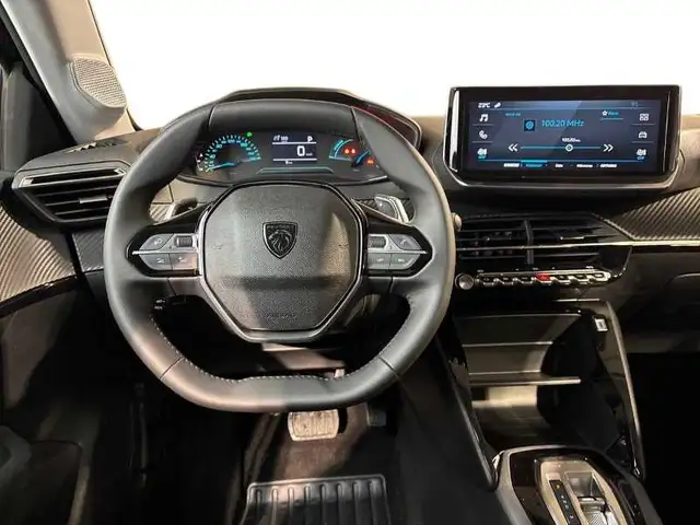 Peugeot 208 view 14