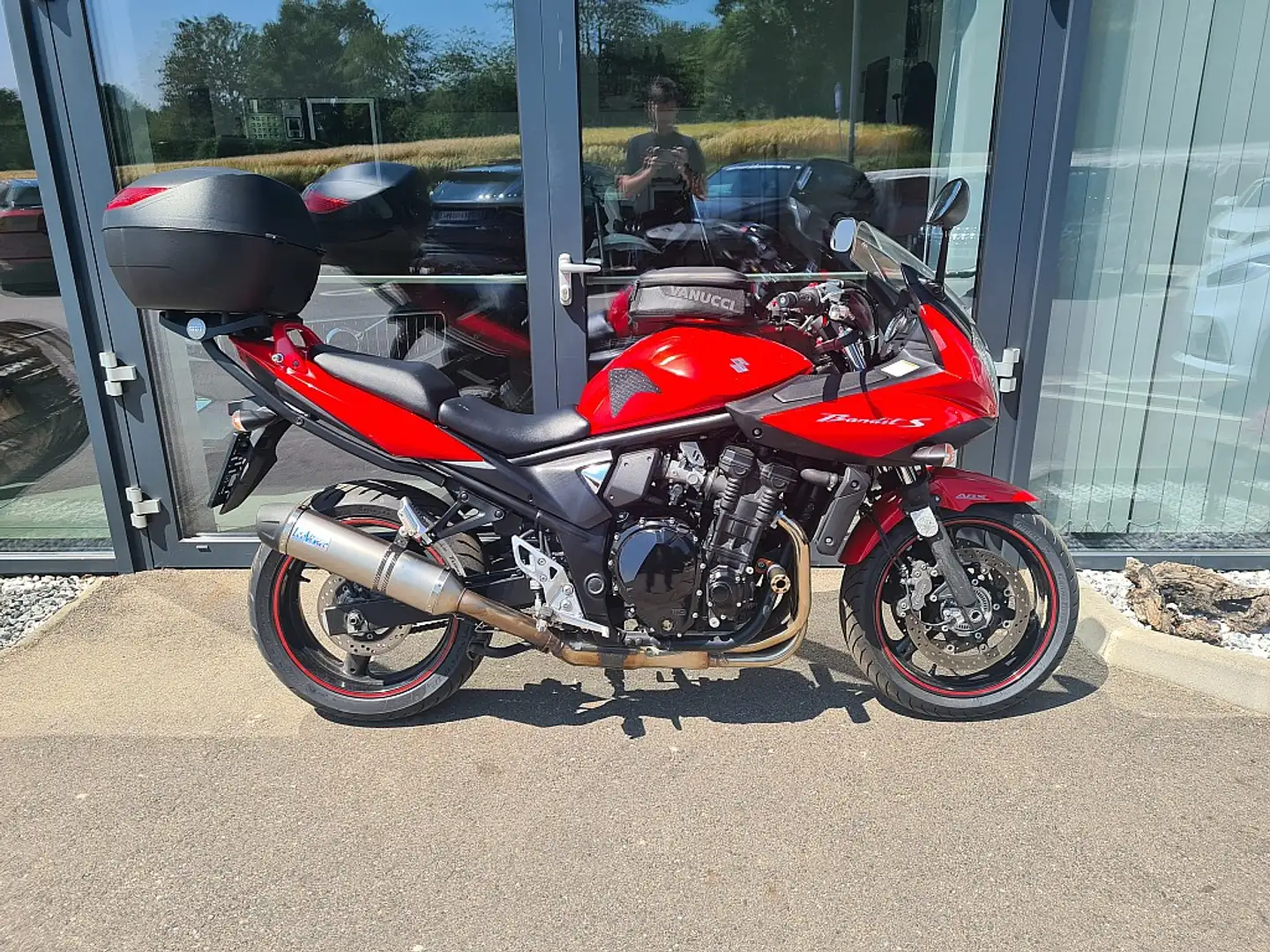 Suzuki GSF 650 SAK9 - 1