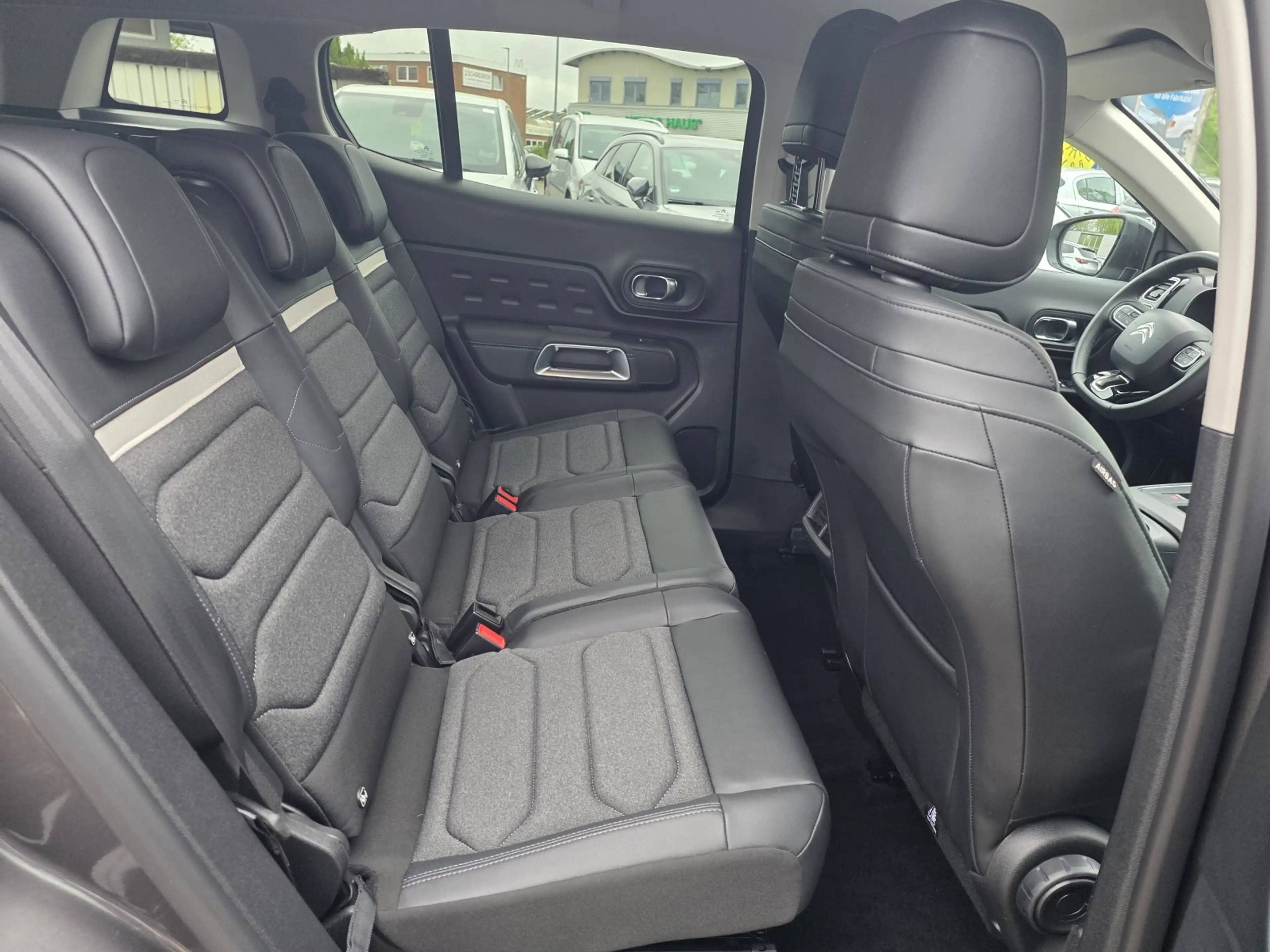Citroen C5 Aircross Max Hybrid E-DSC6/KLIMA-AT/NAVI/SHZ/PDC V — photo 11